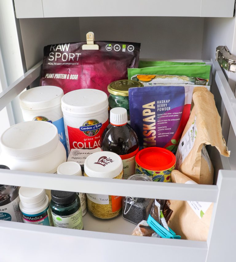 MY HEALTHY STORE CUPBOARD ESSENTIALS Elle Frizzell