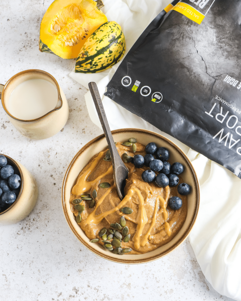 Pumpkin Spice Smoothie Bowl
